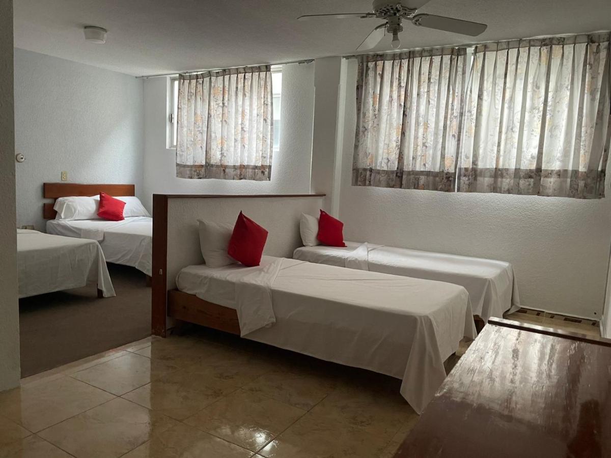 Oyo Hotel Italia 阿瓜斯卡达特斯 外观 照片