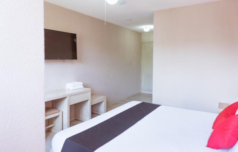 Oyo Hotel Italia 阿瓜斯卡达特斯 外观 照片